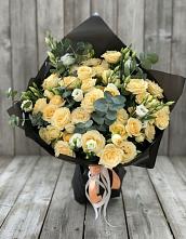 Букет цветов из:  Розы и Лизиантусы #REPLACE_PRED# Курьи