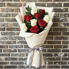Букет цветов из:  Розы #REPLACE_PRED# Курьи