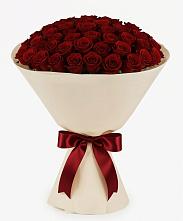 Букет 101 Бордовая роза Блэк Бакарра в Курьи