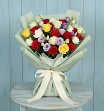 Букет цветов из:  Розы в Курьи