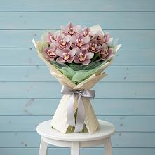 Букет цветов из:  Орхидеи и Розы в Курьи