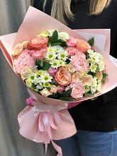 Букет нежные объятья в Курьи Букет цветов из: Гвоздики, Розы и Хризантемы в Курьи