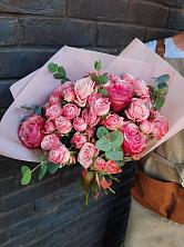 Букет розы в пальмах в Курьи Букет цветов из: Розы в Курьи