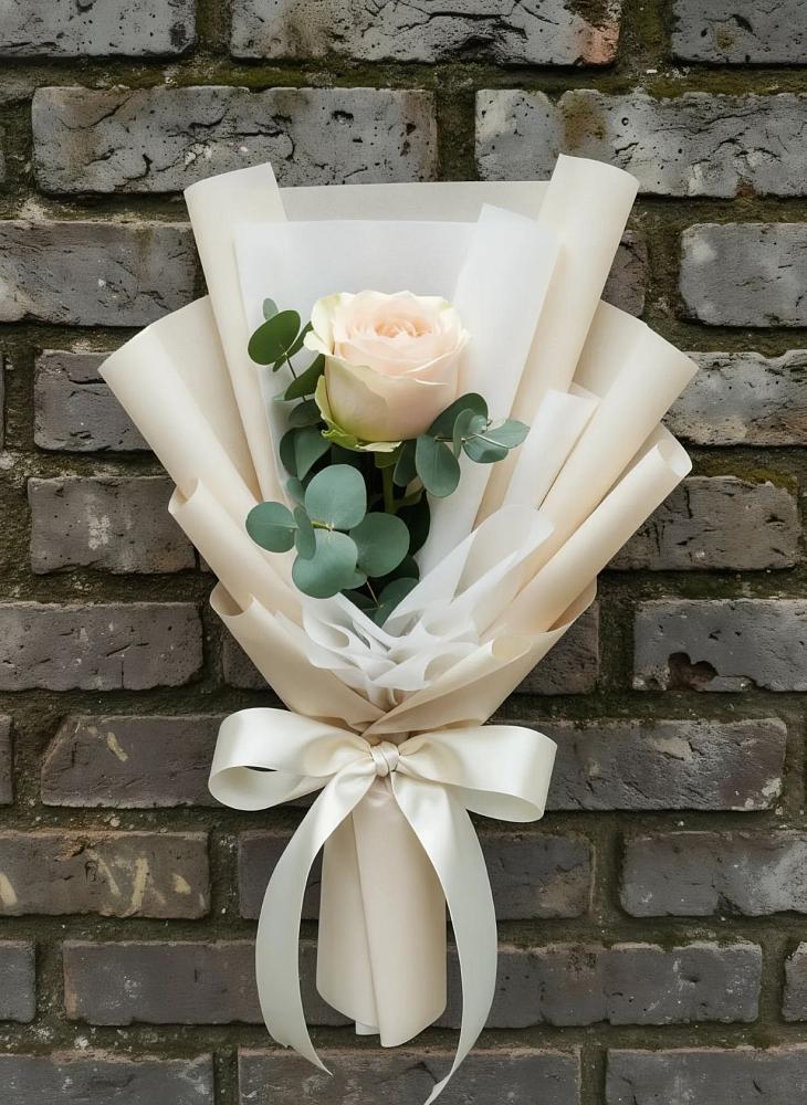 Букет цветов из: Розы в Курьи