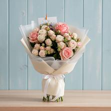 Букет цветов из:  Розы в Курьи